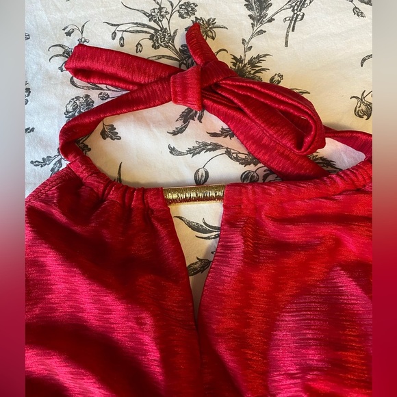 BNWT Cupshe Bikini Red Halter with Ruching Size Small - Picture 6 of 9